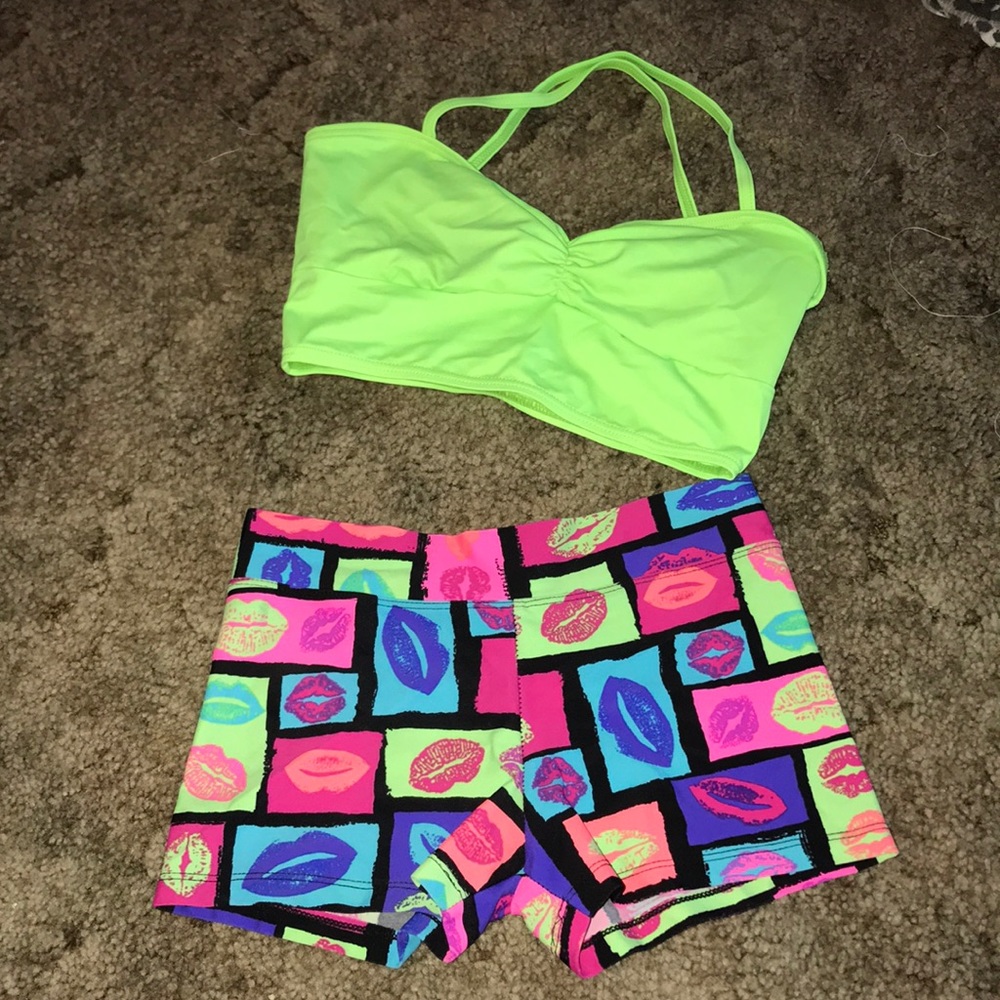 Cute!! workout/ dance set